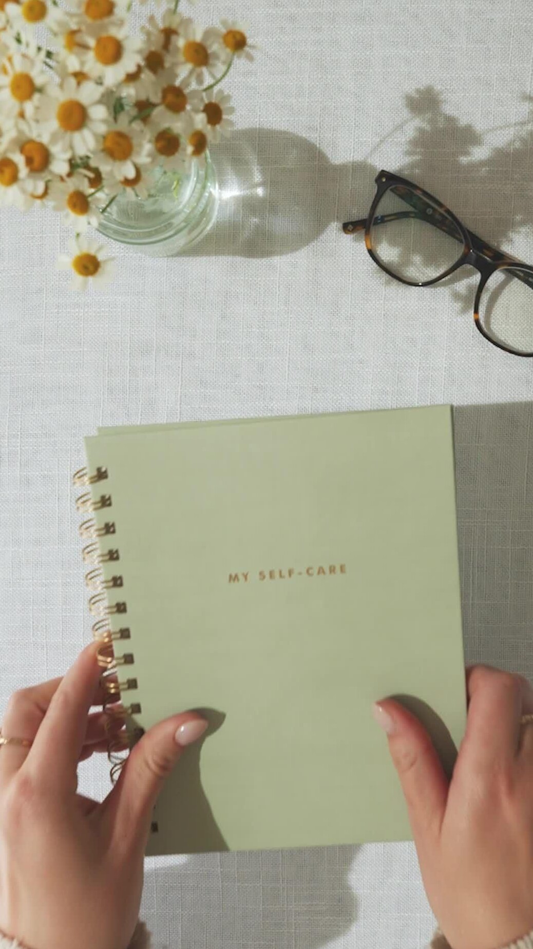 🕯️ 🎀 dream life manifestation: The Everygirl’s Planner & Desk Collection Grows!