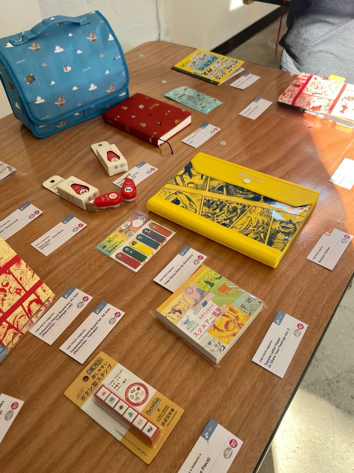 Elegant One Piece Hobonichi Planner Design — 📍 🌈 romanticize your routine