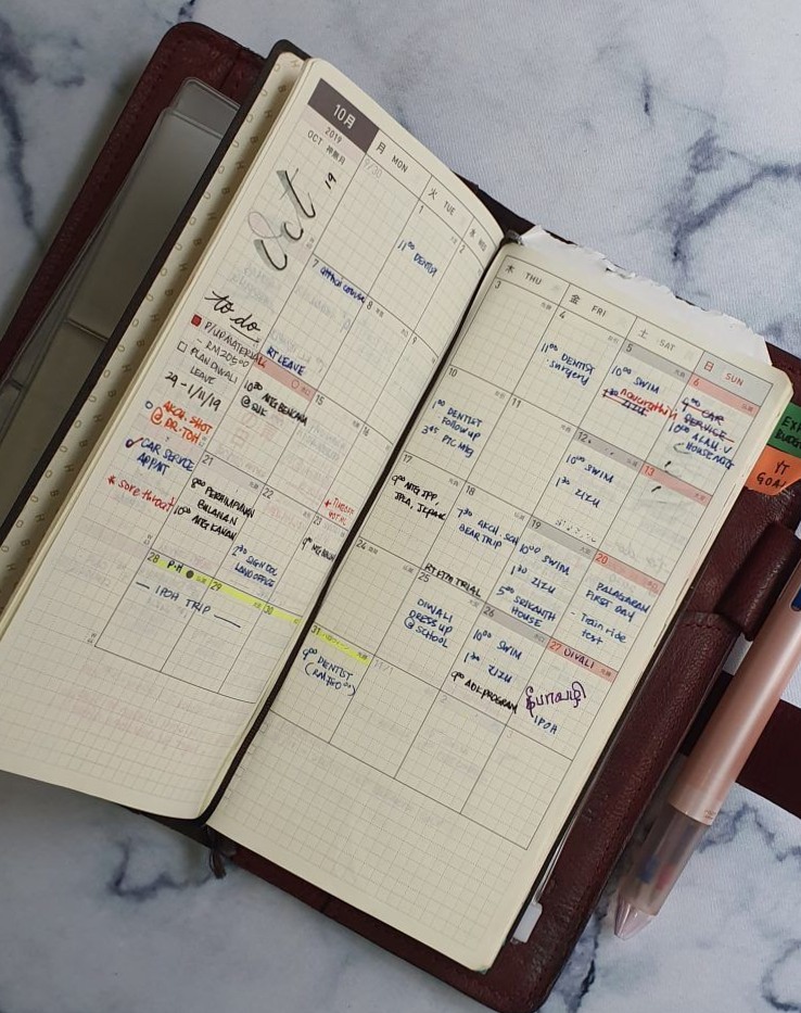 Hobonichi Weeks Planner Wallet — Hitch and Hitched by Yard & The Leathersmith — 📁 📊 romanticize your routine