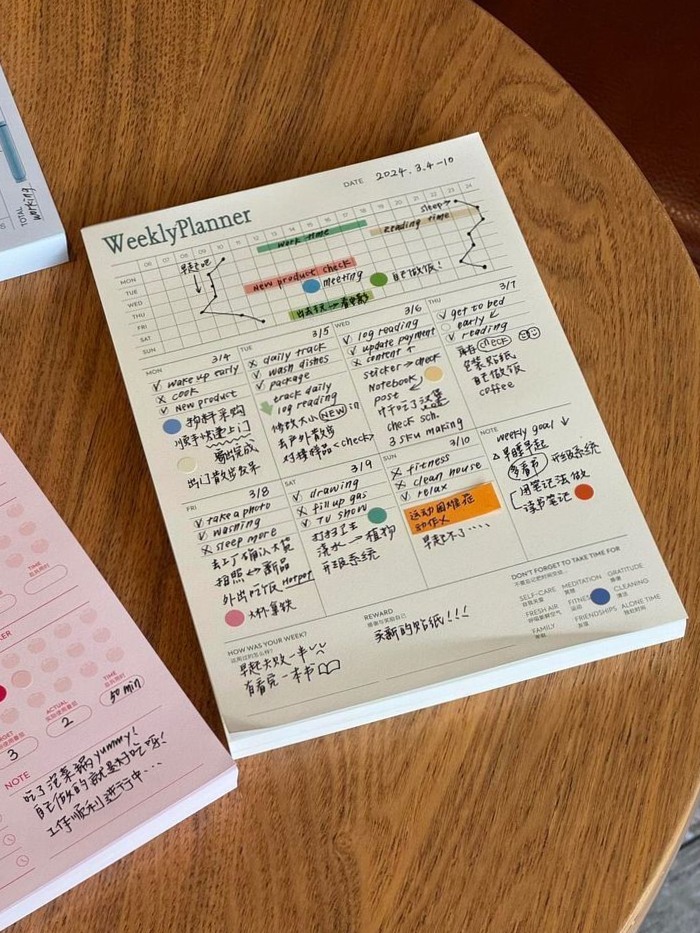 Spark Your Creativity with Digital Design Inspiration — 📅 📊 romanticize your routine