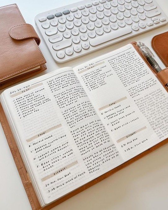 🪄 💎 stay inspired all year long: fncyshmncy — Etsy | Digital Design & Creative Planners