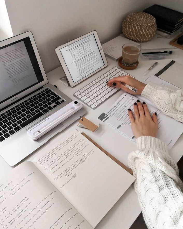 📁 📁 stay inspired all year long: Plan Your Way to Success in 2024 with Creative Digital Planners